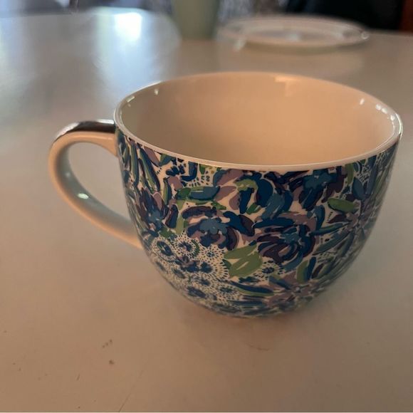 Lilly Pulitzer Gold Handle Blue Lilly Print Ceramic Mug - Picture 7 of 7